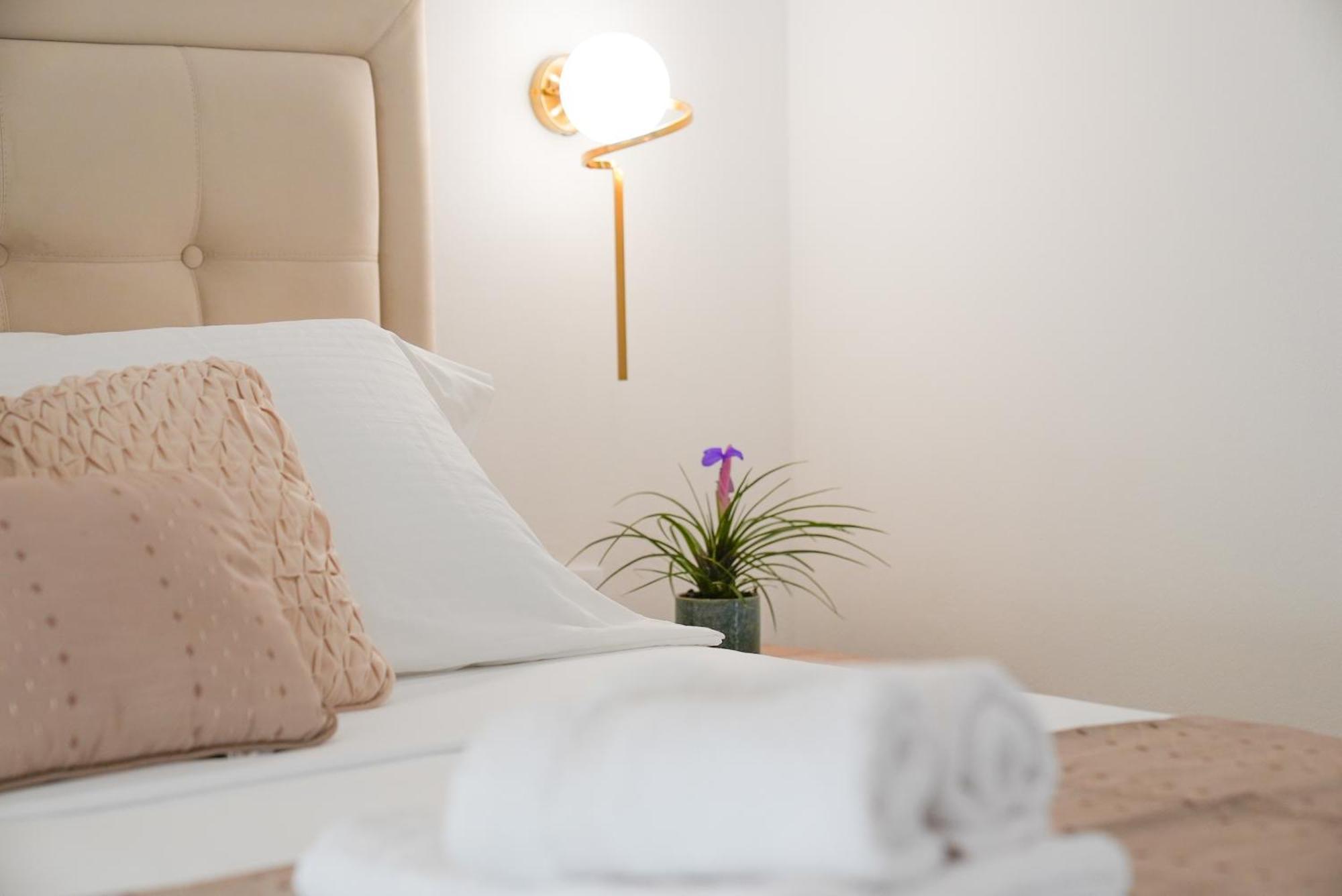 Mar Nero Apartments Bregvija المظهر الخارجي الصورة